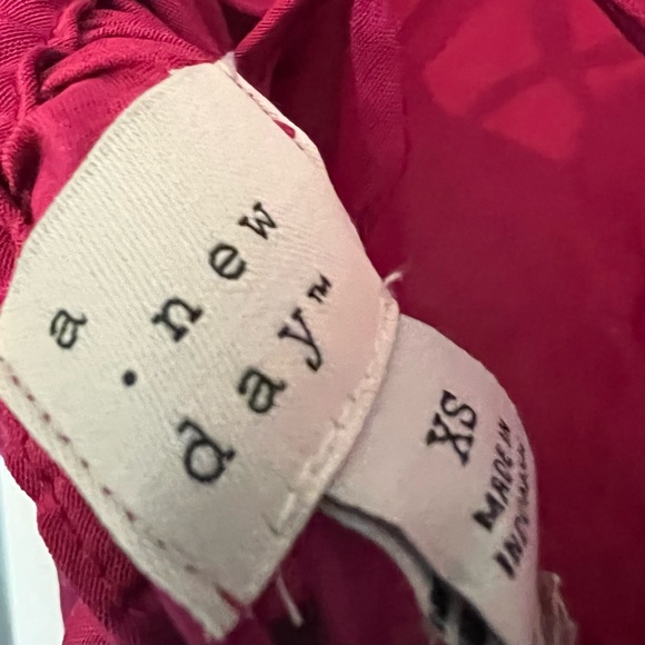 A New Day Dress - Picture 4 of 4